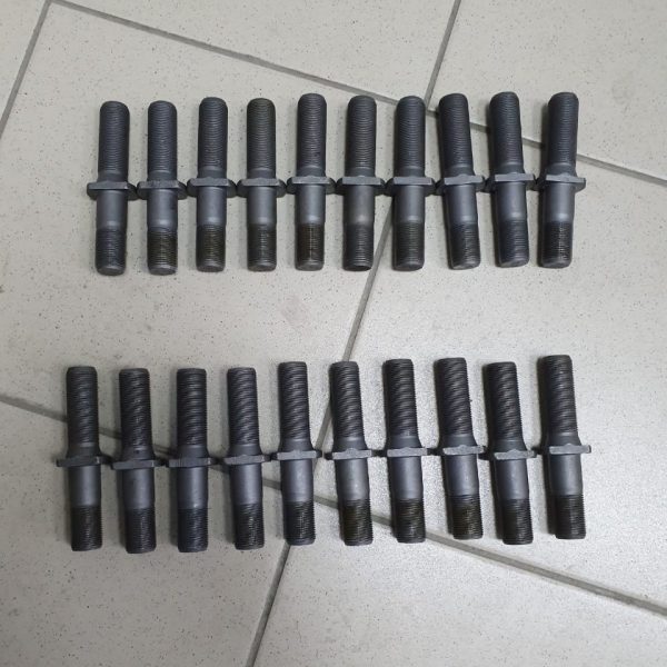 Шпилька колеса оси L1 8 тонн А0811